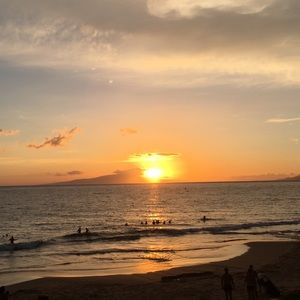 Meet your Posher, Cameron